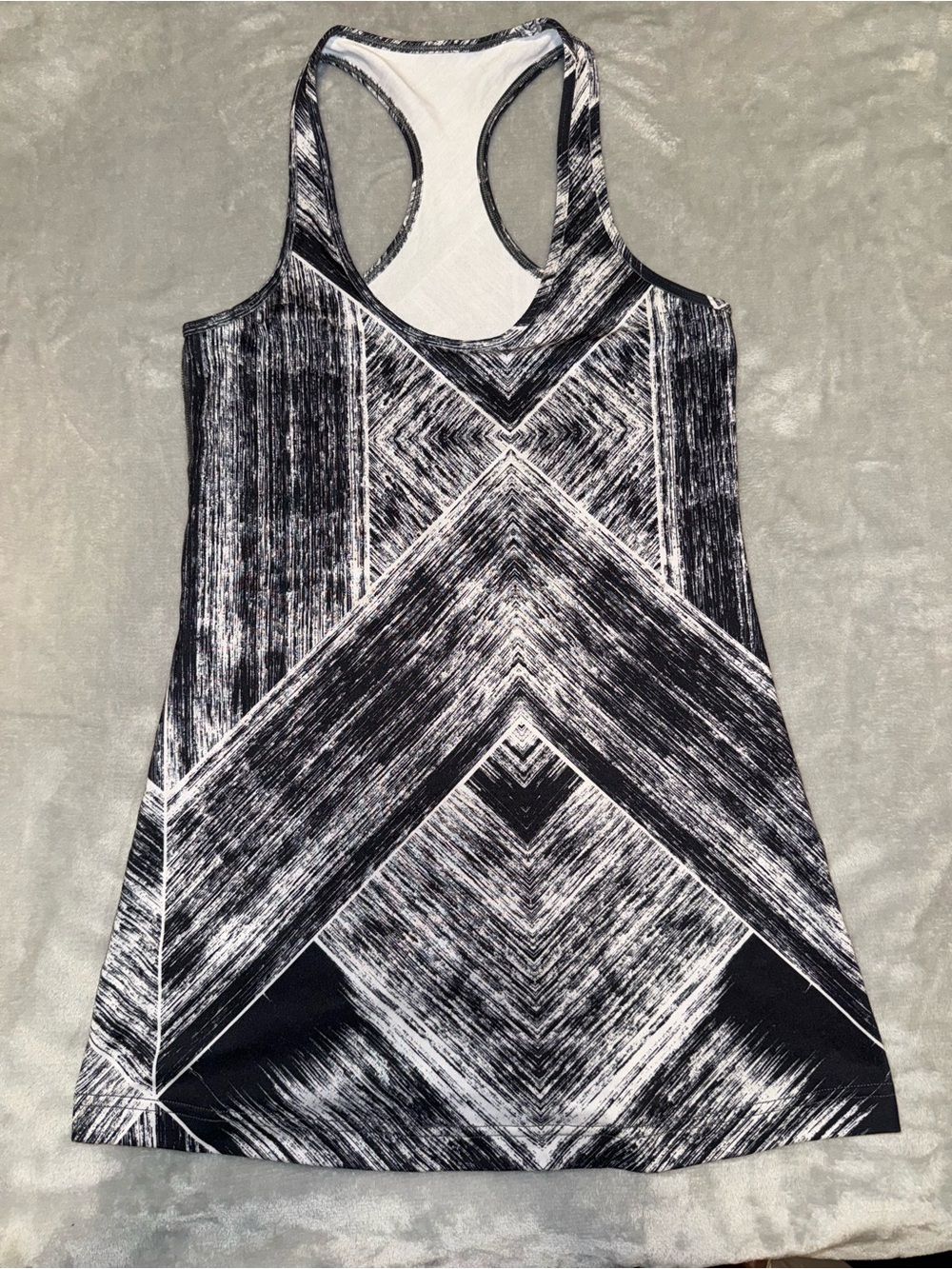 Lululemon Size 6 Cool Racerback Tank